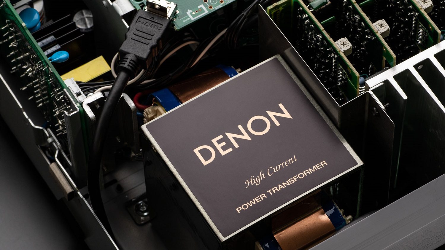 A Denon bemutatja első 8K-Ready AV-Receivereit, Denon Store